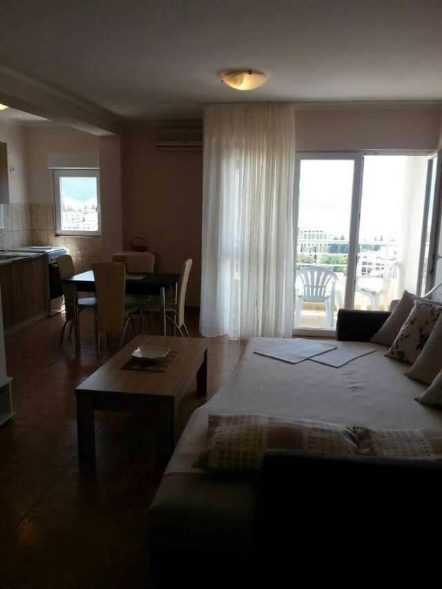 Апартаменты Apartmani Ilic Бечичи-17